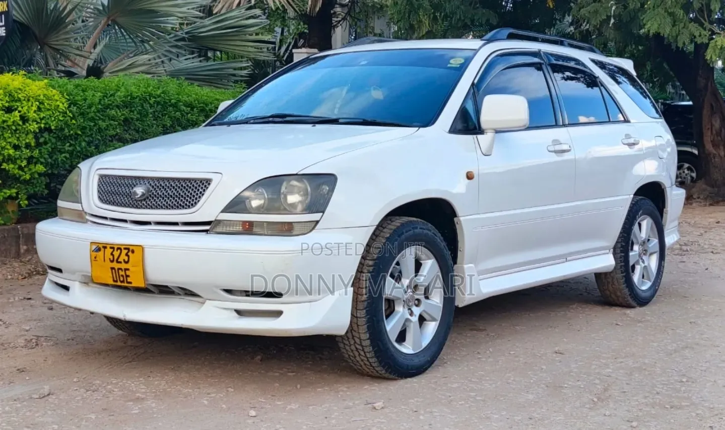 Toyota Harrier 2002 White