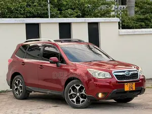 Subaru Forester 2013 Red