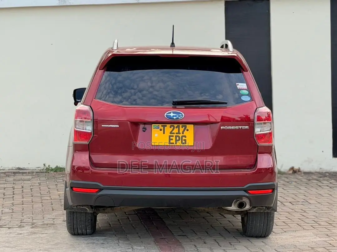 Subaru Forester 2013 Red