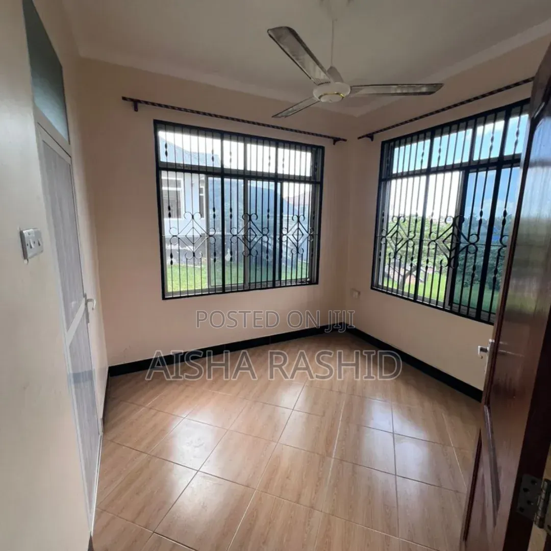 2bdrm Apartment in Kimara for rent
