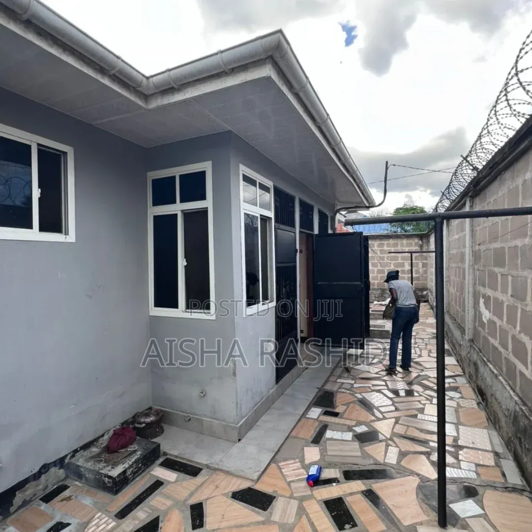 2bdrm Apartment in Kimara for rent