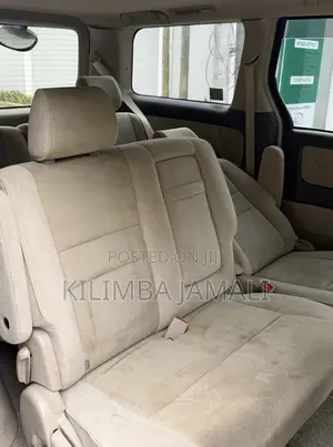 Toyota Alphard 2004 Silver