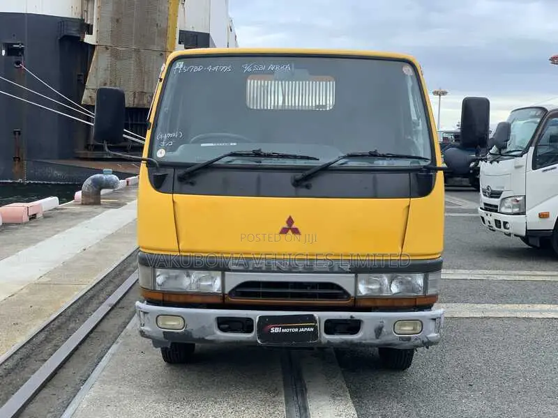 Mitsubishi Canter Dump