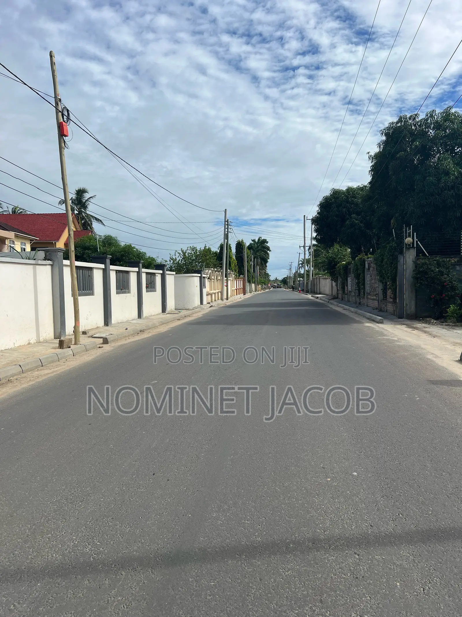 Plot for Sale CQMT 900 Bei Million 450,000,000