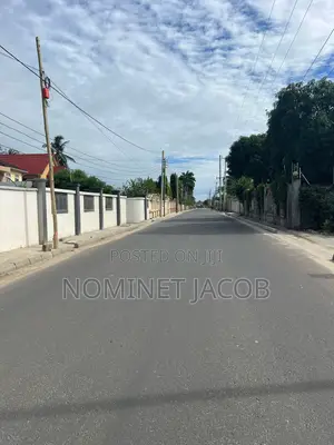 Plot for Sale CQMT 900 Bei Million 450,000,000