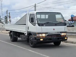 Mitsubishi Canter Longbase