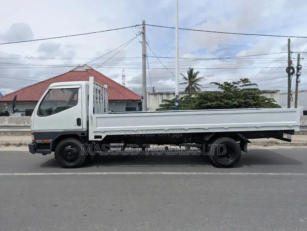Mitsubishi Canter Longbase