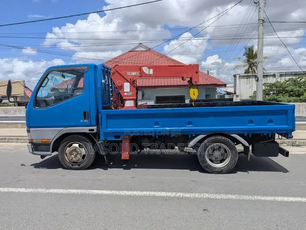 Mitsubishi Canter Crane 4d33