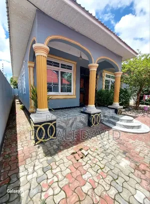 4bdrm House in Msongola for sale
