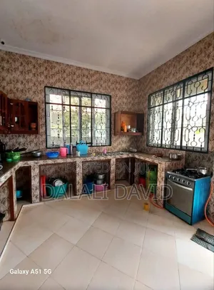 4bdrm House in Msongola for sale