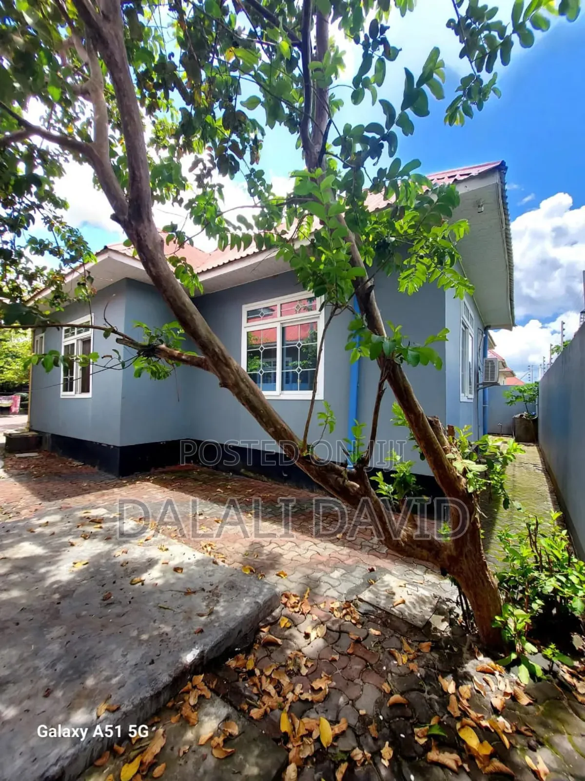4bdrm House in Msongola for sale