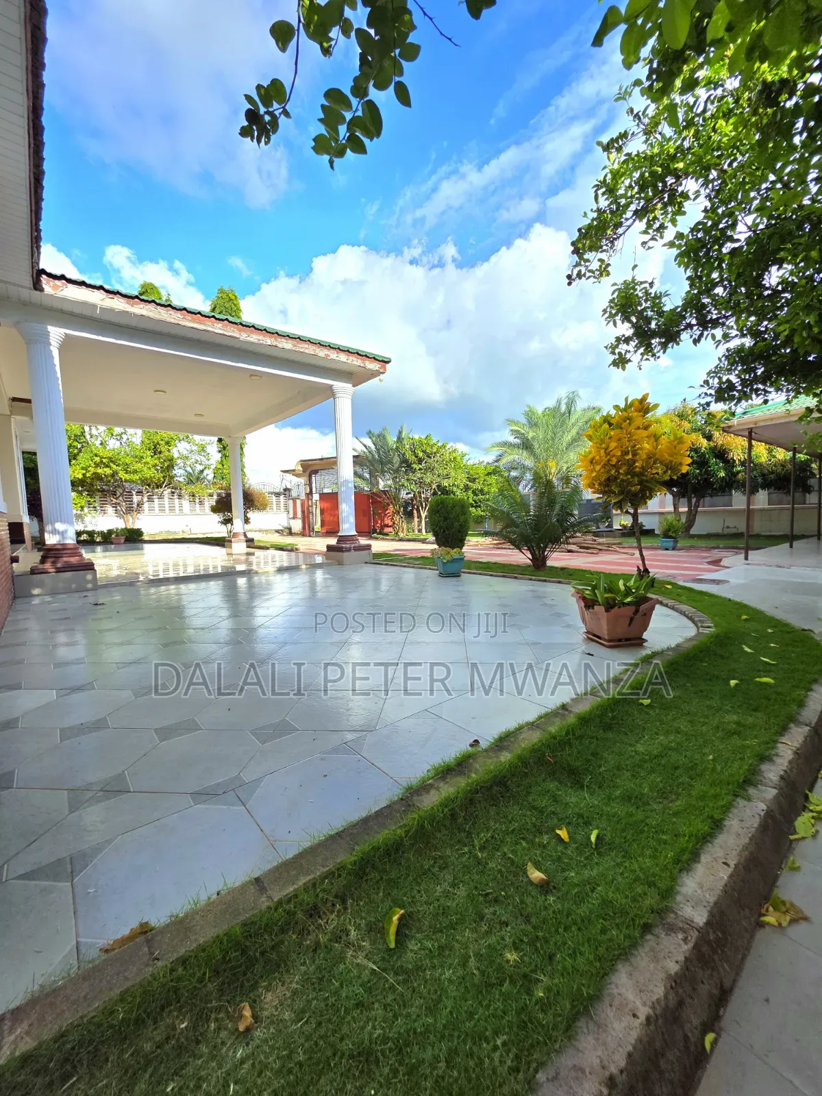 4bdrm Apartment in Rock City, Ilemela Ward for sale