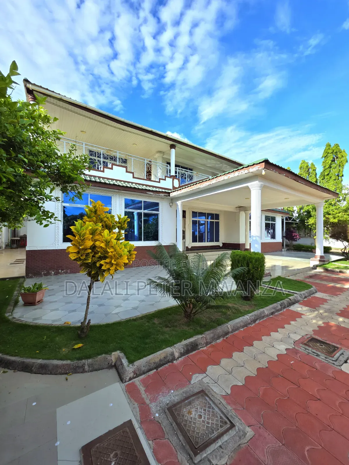 4bdrm Apartment in Rock City, Ilemela Ward for sale