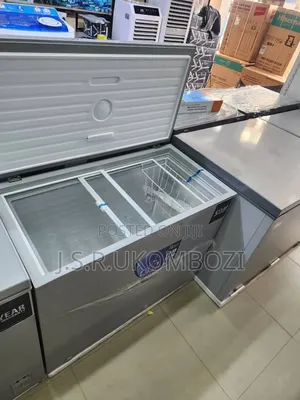 Roch Chest Freezer - RCF 375g-I(S)* *Bei 750,000* * RCF 375 - 300l
