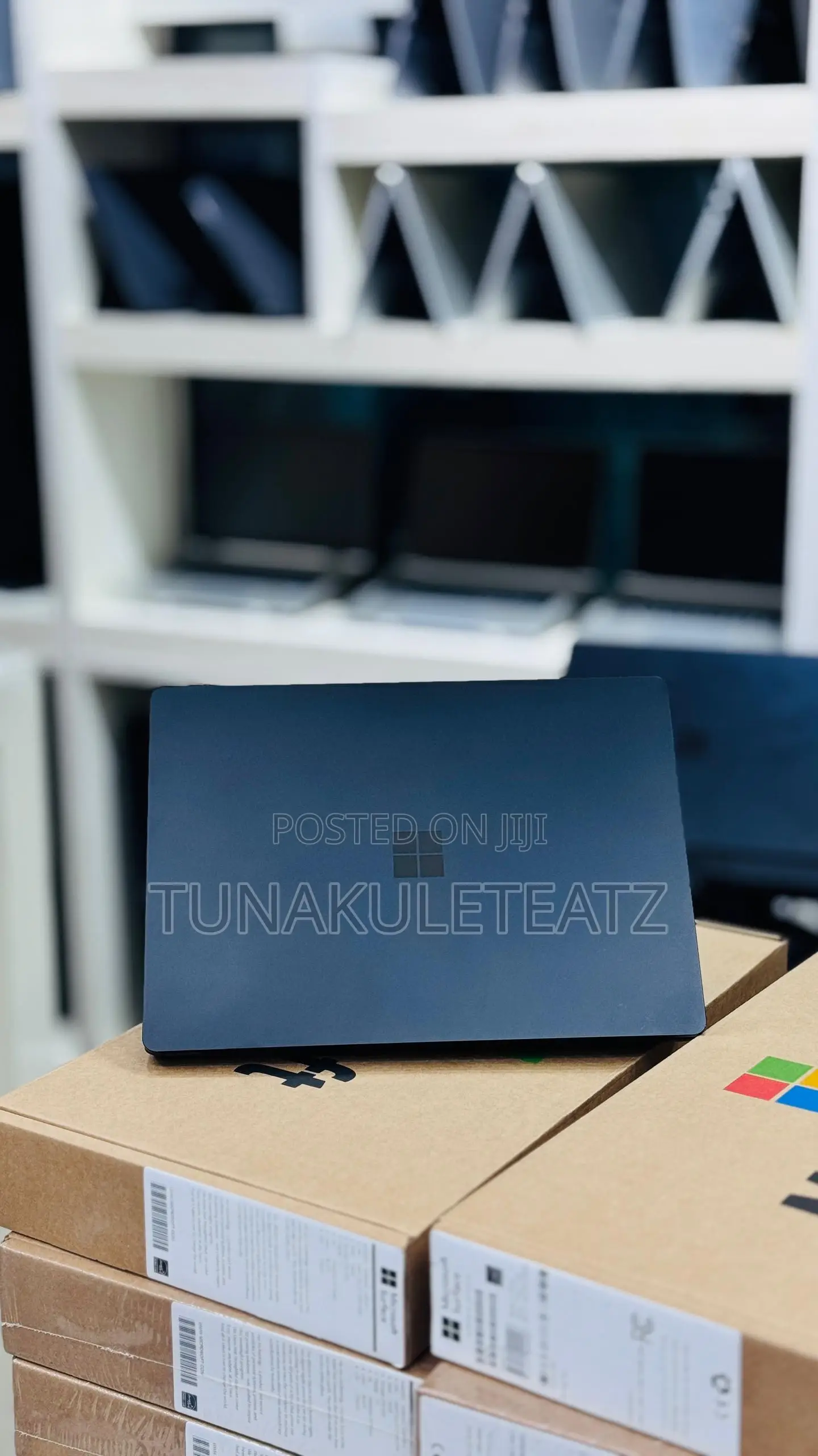 New Laptop Microsoft Surface Laptop 3 16GB Intel Core i7 SSD 256GB