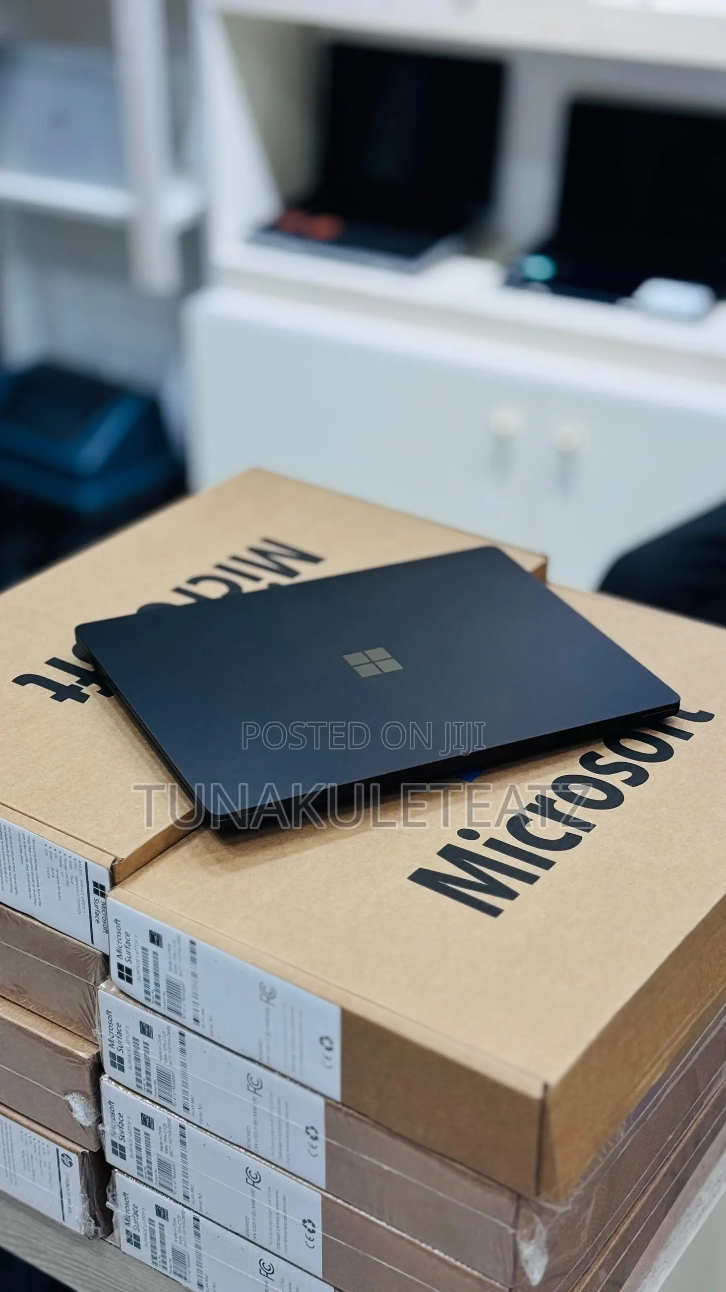 New Laptop Microsoft Surface Laptop 3 16GB Intel Core i7 SSD 256GB