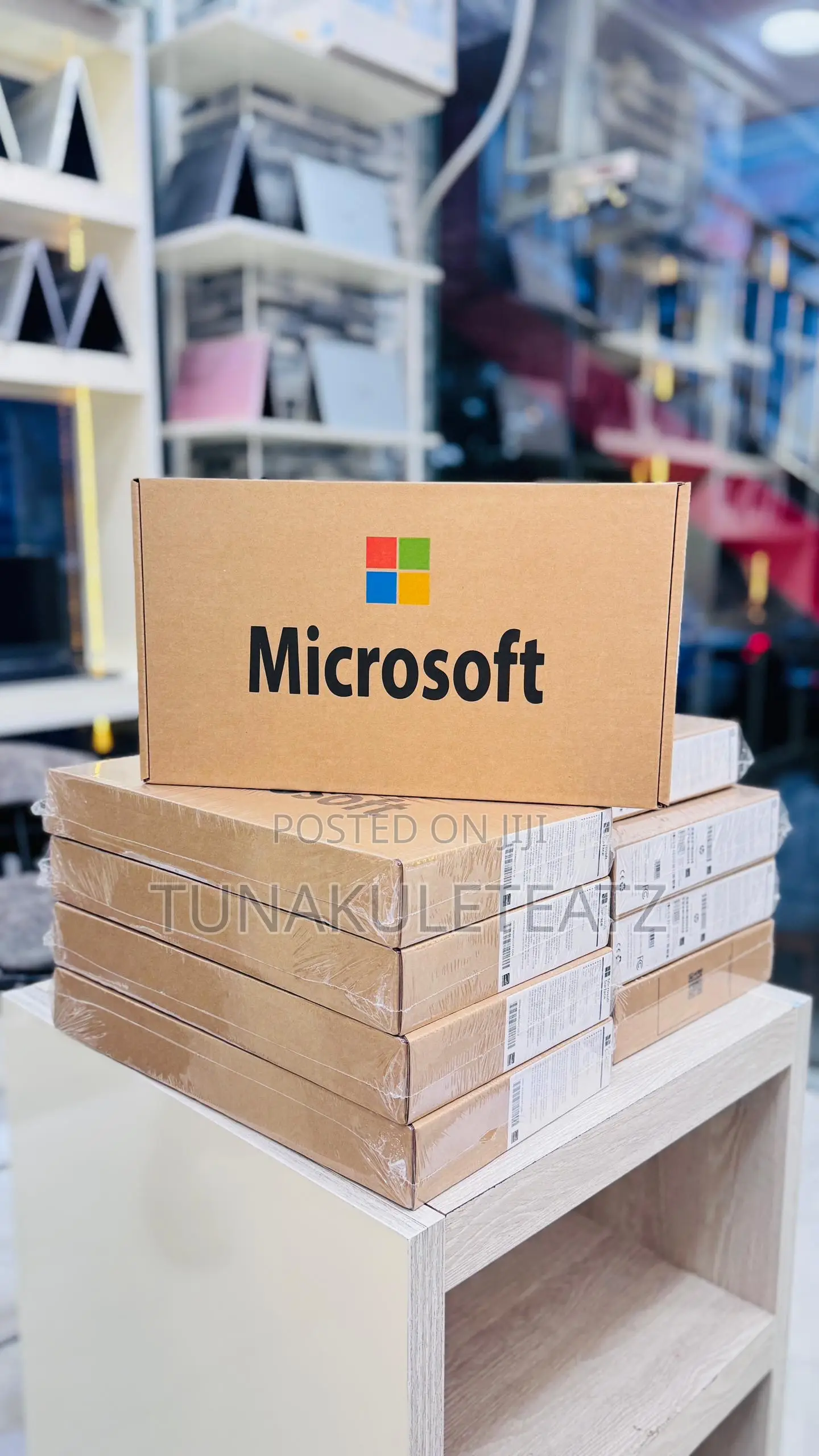 New Laptop Microsoft Surface Laptop 3 16GB Intel Core i7 SSD 256GB