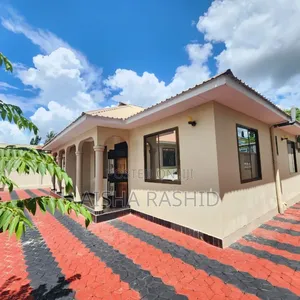 2bdrm Apartment in Kimara for rent