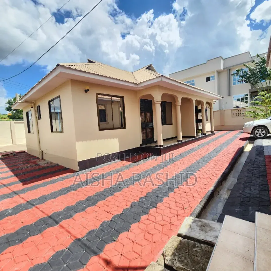 2bdrm Apartment in Kimara for rent