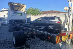 Mitsubishi Canter 3.5 Tonnes Unregistered(Mpya).
