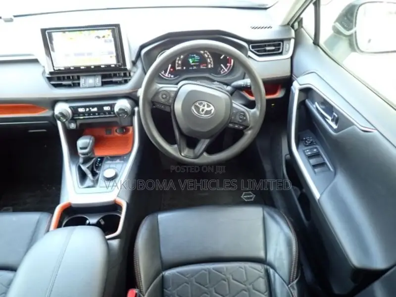 Toyota RAV4 2019 Green