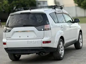 Mitsubishi Outlander 2008 Pearl