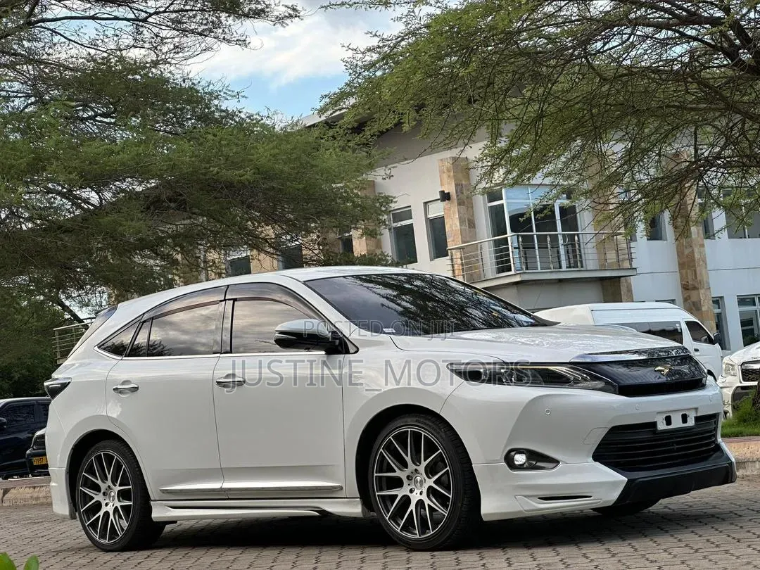 Toyota Harrier 2016 White
