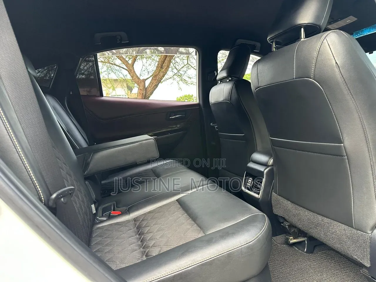 Toyota Harrier 2016 White
