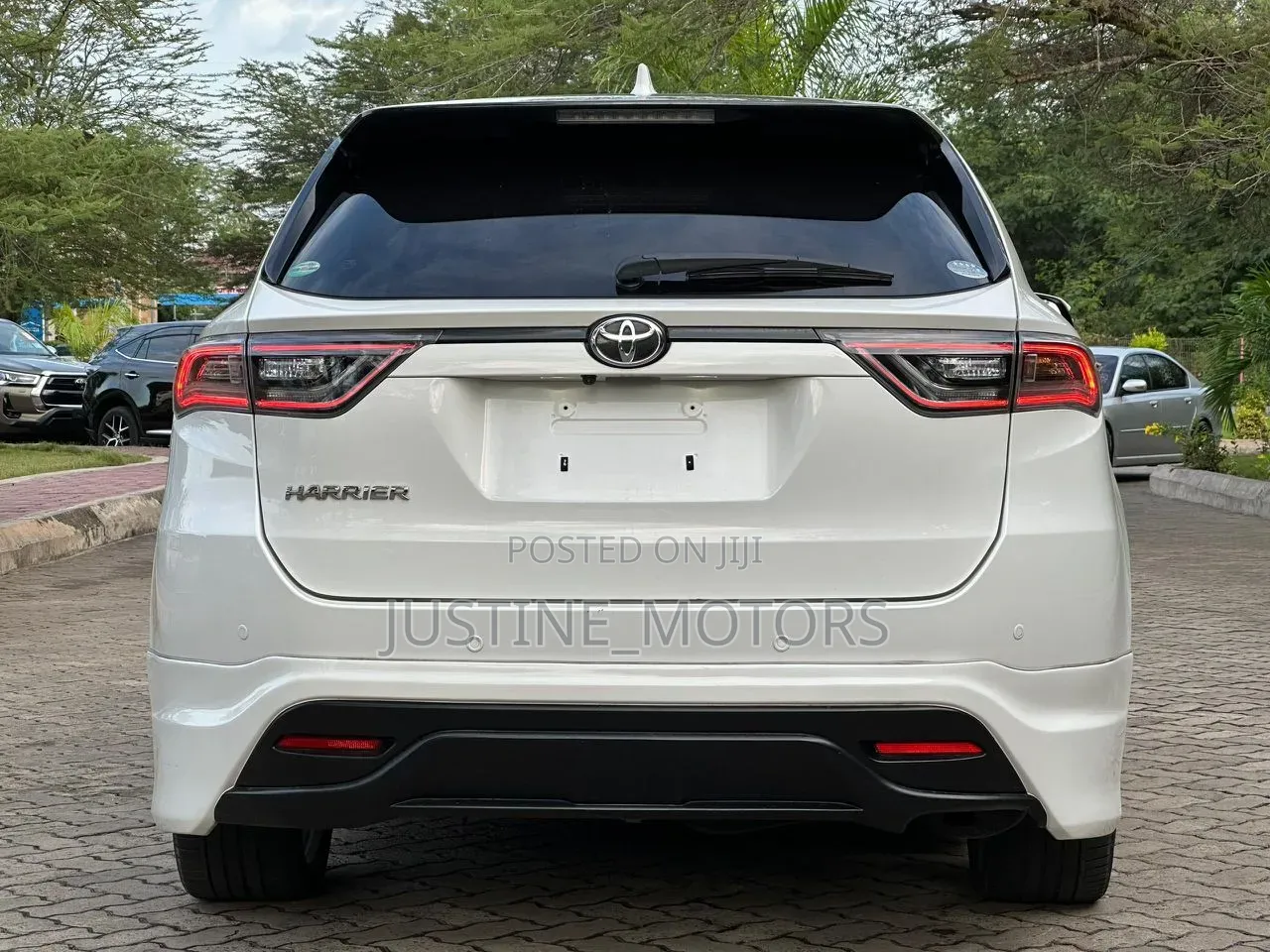 Toyota Harrier 2016 White