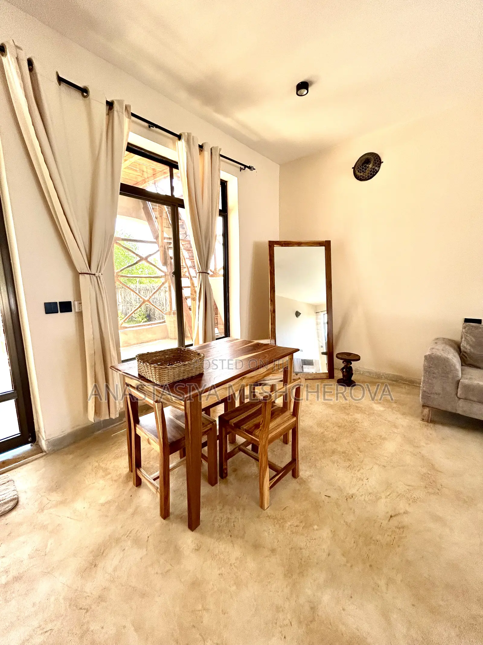 Furnished 1bdrm Apartment in Zanzibar for sale