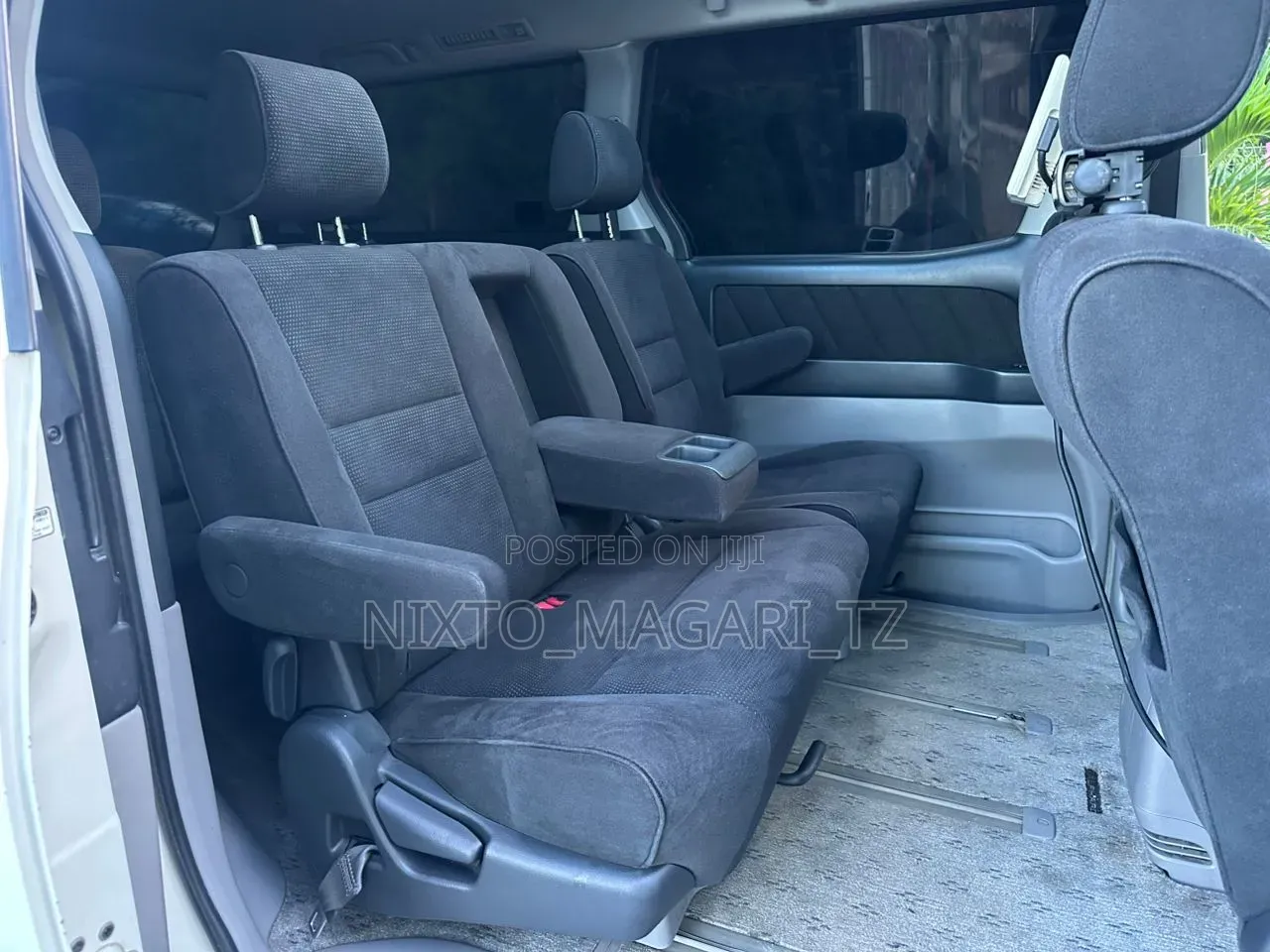 Toyota Alphard 2002 White