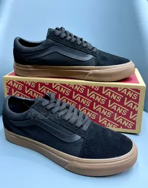 Vans Old Skool Pro Sneakers Collection Available