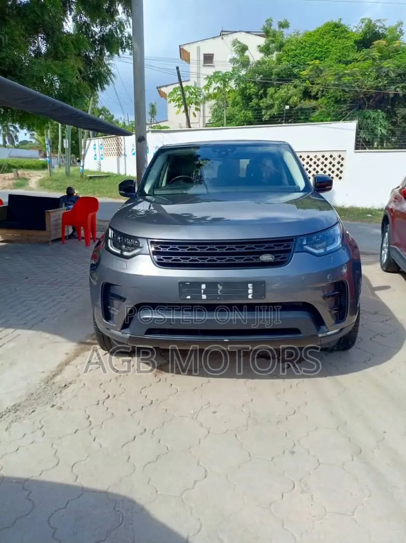 Land Rover Discovery 2018 Gray