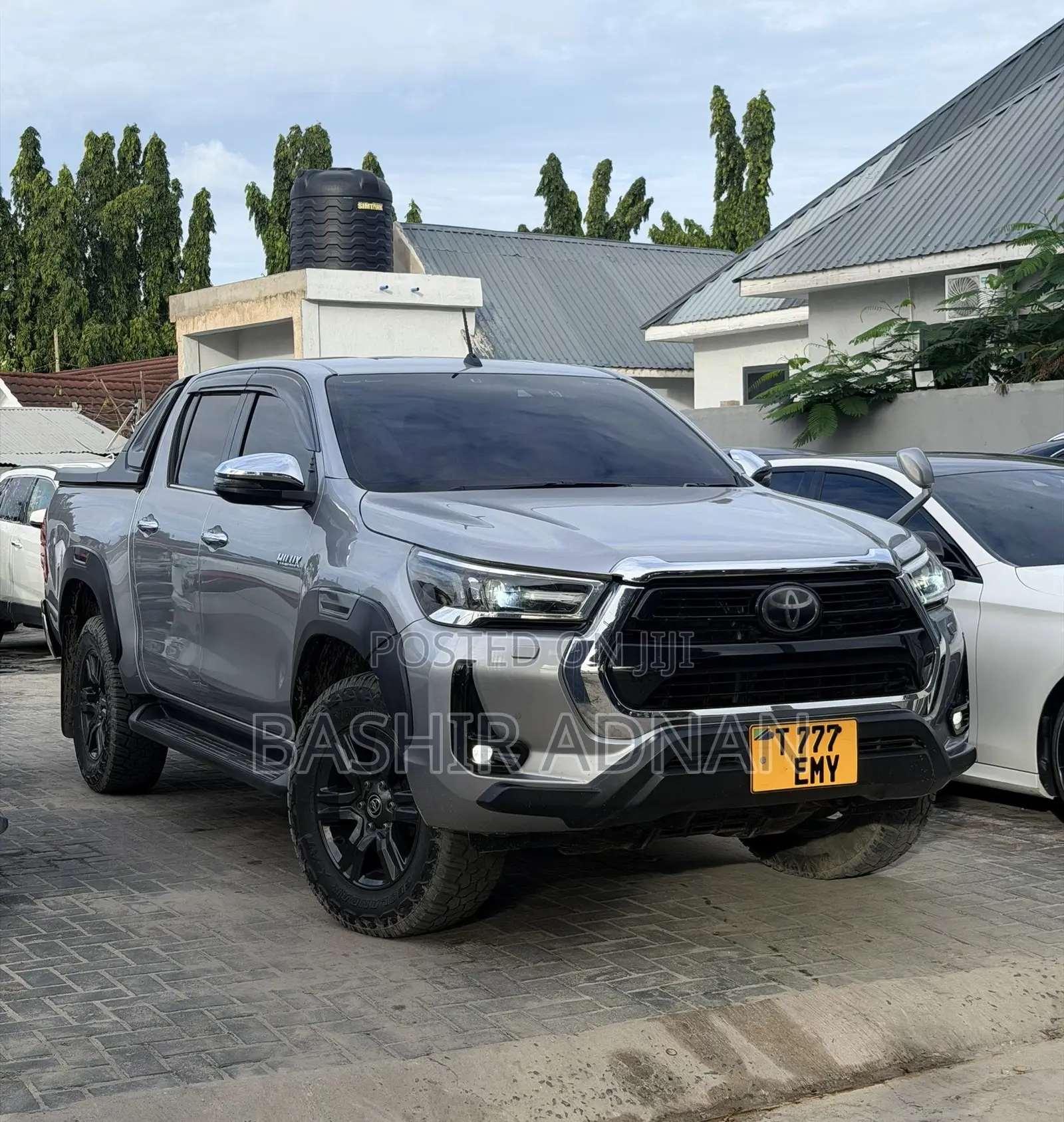 Toyota Hilux Revo Double Cab Deisel 2.4 RWD 2021 Silver
