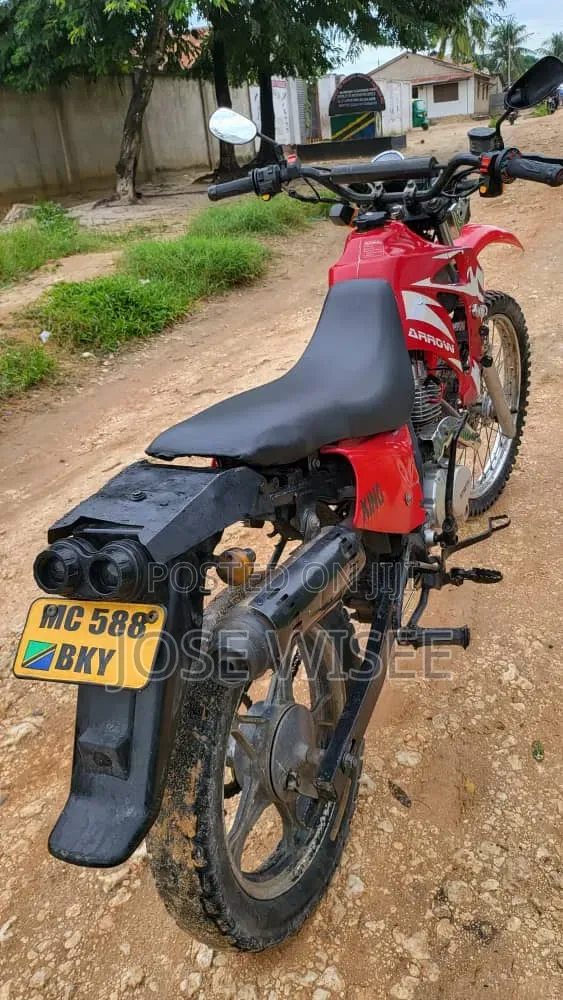Honda CBX 2025 Red
