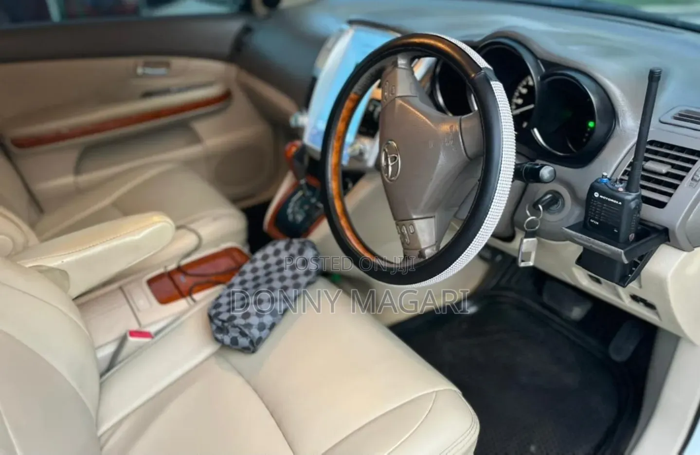 Toyota Harrier 2004 White