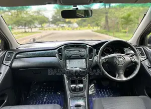 Toyota Kluger 2005 Black