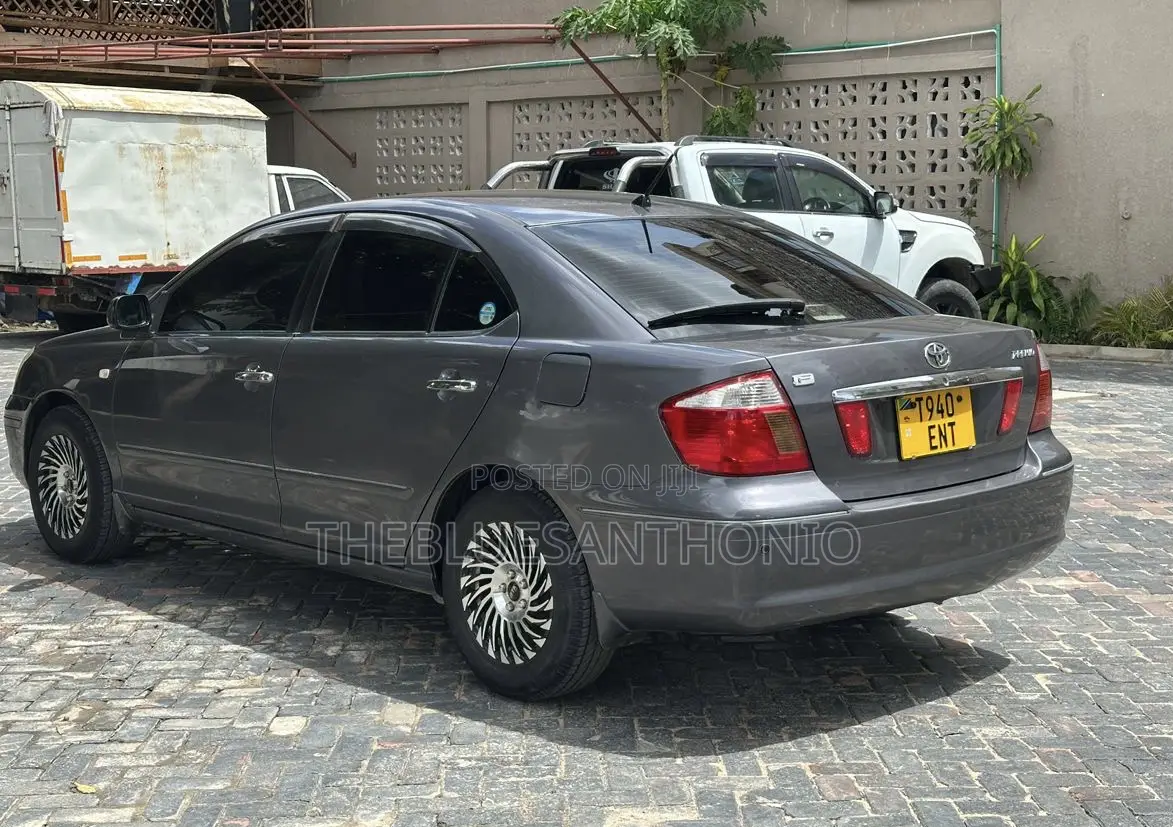 Toyota Premio 2004 Gray