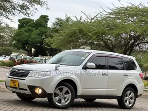 Subaru Forester 2010 White