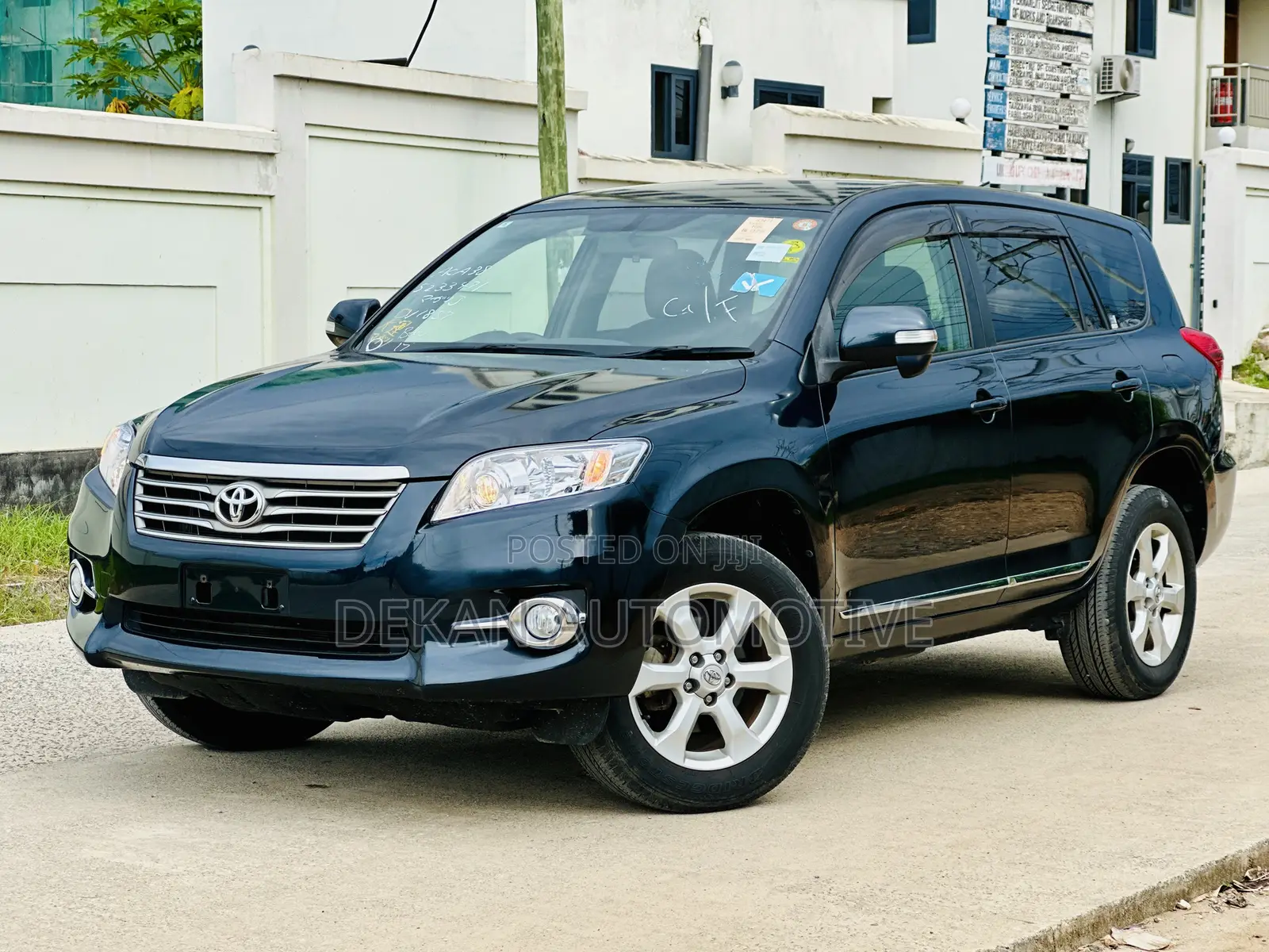 Toyota Vanguard 2012 Gray