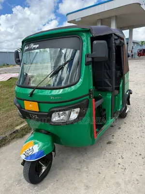TVS King Deluxe Plus iTouch Start 2025 Green