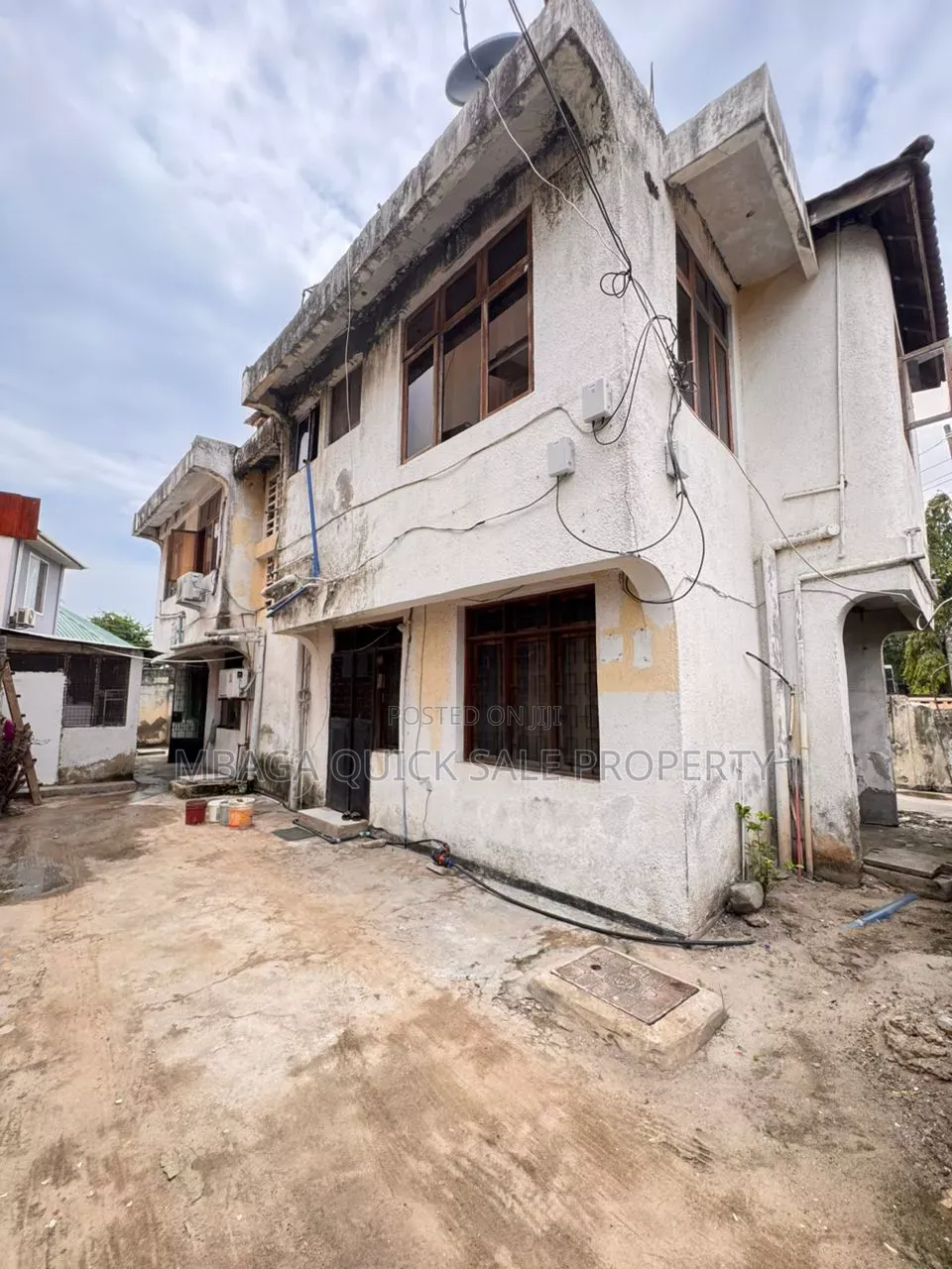 4bdrm House in Mikocheni for sale