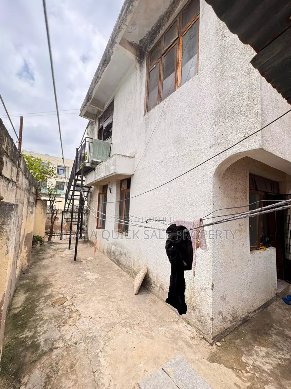 4bdrm House in Mikocheni for sale