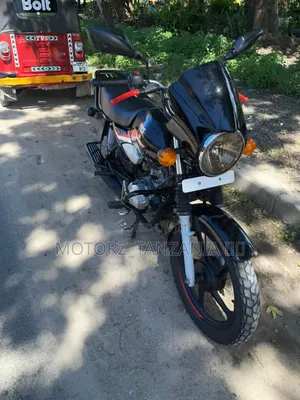 TVS HLX 125 2024 Black