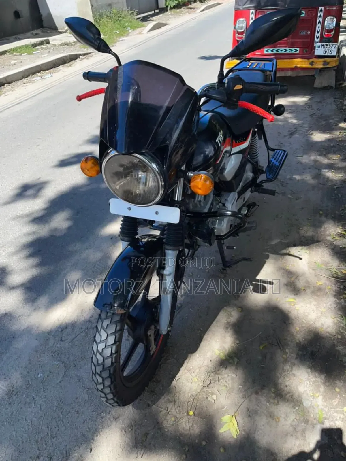 TVS HLX 125 2024 Black