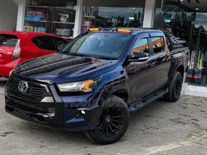 Toyota Hilux 2021 Blue