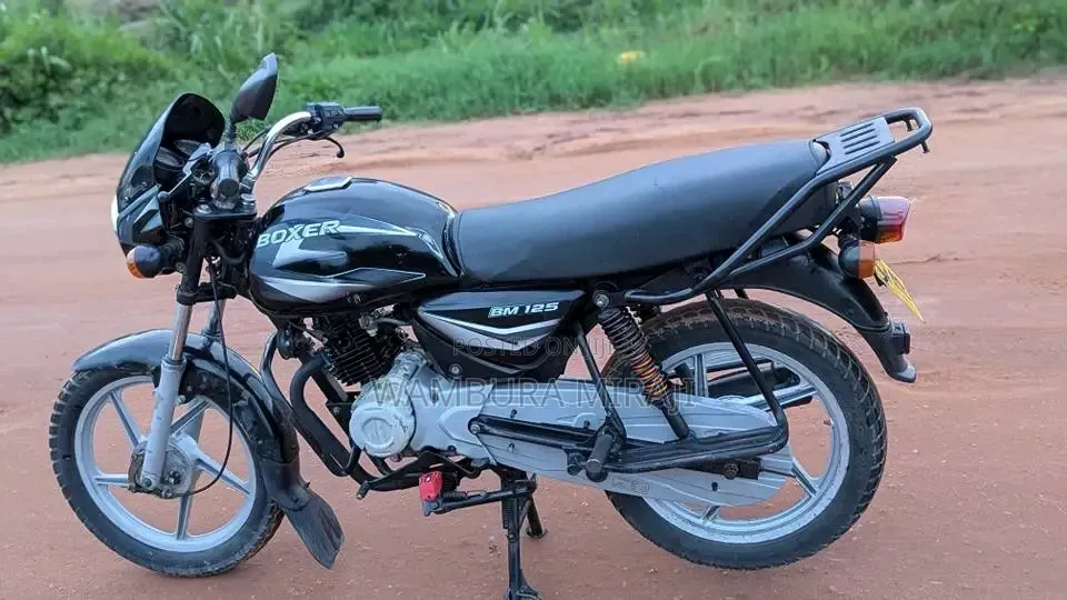 New Bajaj Boxer 125 2025 Black