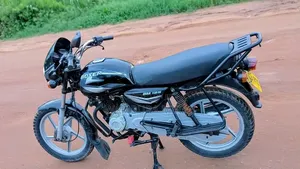 New Bajaj Boxer 125 2025 Black