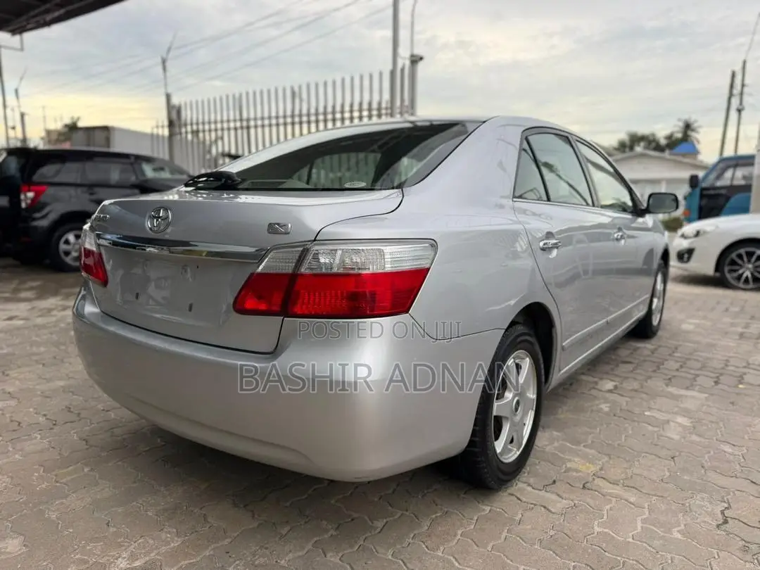 Toyota Premio 2008 Silver