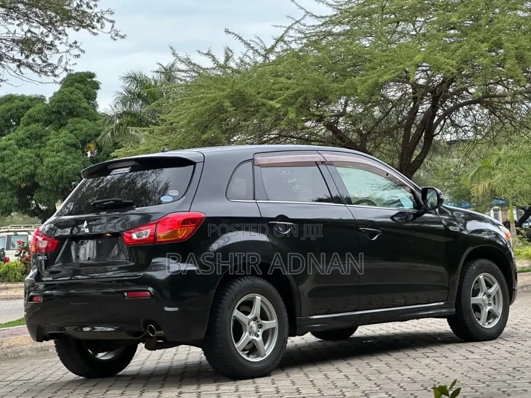 Mitsubishi RVR 2010 Black